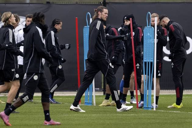AMSTERDAM - Wout Weghorst of Ajax during a training session at the Toekomst training complex on the day before the Champions League match between Ajax and Olympiakos Piraeus. ANP OLAF KRAAK xVIxANPxSportx xxANPxIVx 548753779 originalFilename: 548753779.jpg