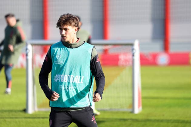 Tom Bischof (FC Bayern Muenchen, 20), GER, Abschlusstraining, FC Bayern Muenchen, Fussball, UEFA Champions League, Liga-Phase, 8. Spieltag, Saison 2025 2026, 27.01.2026, GER, Abschlusstraining, FC Bayern Muenchen, Fussball, UEFA Champions League, Liga-Phase, 8. Spieltag, Saison 2025 2026, 27.01.2026 Muenchen Copyright: xEibner-Pressefoto JennixMaulx EP_JML