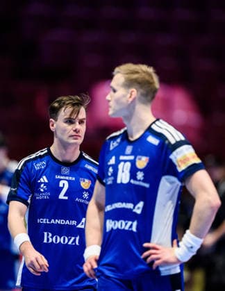 260127 Odinn Thor Rikhardsson and Ellidi Vidarsson of Iceland looks dejected after the EHF European Handball Championship main round match between Switzerland and Iceland on January 27, 2026 in Malmö. Photo: Petter Arvidson BILDBYRAN kod PA PA1140 handball handboll handball handbolls-em 2026 schweiz island ehf european handball championship switzerland iceland bbeng depp Copyright: PETTERxARVIDSON BB260127PA055