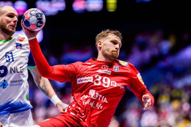 260127 David Mandic of Croatia during the EHF European Handball Championship main round match between Slovenia and Croatia on January 27, 2026 in Malmö. Photo: Petter Arvidson BILDBYRAN kod PA PA1141 handball handboll handball handbolls-em 2026 slovenien slovenia croatia kroatien ehf european handball championship bbeng grappa33 Copyright: PETTERxARVIDSON BB260127PA083