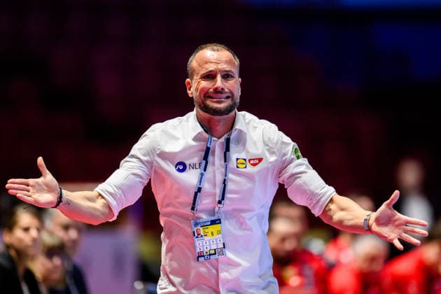 260127 Head coach Uros Zorman of Slovenia during the EHF European Handball Championship main round match between Slovenia and Croatia on January 27, 2026 in Malmö. Photo: Petter Arvidson BILDBYRAN kod PA PA1141 handball handboll handball handbolls-em 2026 slovenien slovenia croatia kroatien ehf european handball championship bbeng grappa33 Copyright: PETTERxARVIDSON BB260127PA085