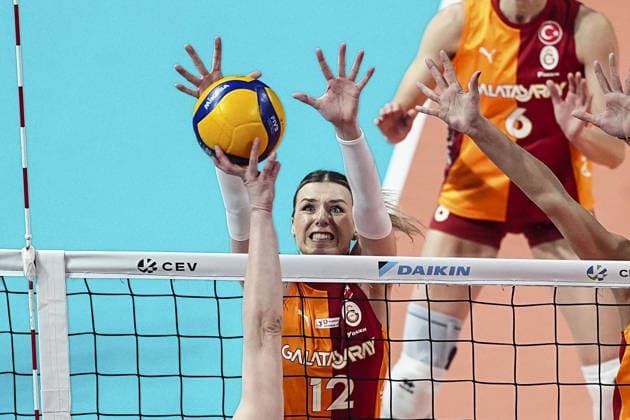 Galatasaray Daikin v Allianz MTV Stuttgart - Women s CEV Cup ISTANBUL, TURKIYE - JANUARY 27: Britt Bongaerts (12) of Galatasaray Daikin in action during the Women s CEV Cup play-off round first match between Galatasaray Daikin and Allianz MTV Stuttgart at Burhan Felek Vestel Volleyball Hall in Istanbul, Turkiye on January 27, 2026. Agit Erdi Ulukaya Anadolu Istanbul Turkey. Editorial use only. Please get in touch for any other usage.  Copyright: x2026xAnadoluxAgitxErdixUlukayax