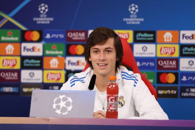 FBL-UEFA Champions League 2025-26 press conference, PK, Pressekonferenz SL Benfica - Real Madrid Alvaro Carreras (Real Madrid) laughs in the press conference before the UEFA Champions League 2025-26 League Phase MD8 match between Lisboa e Benfica and Real Madrid at Estadio da Luz on 27 January 2026 in Lisbon, Portugal Copyright: JoaquimxFerreira