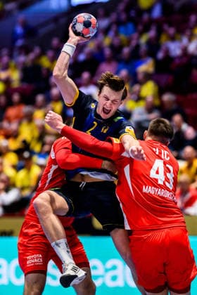 260127 Jonathan Carlsbogard of Sweden during the EHF European Handball Championship main round match between Sweden and Hungary on January 27, 2026 in Malmö. Photo: Petter Arvidson BILDBYRAN kod PA PA1142 handball handboll handball handbolls-em 2026 sverige sweden hungary ehf european handball championship ungern bbeng Copyright: PETTERxARVIDSON BB260127PA166