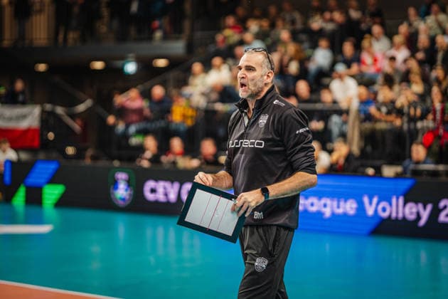 Volleyball Herren CEV Champions League 2026 SVG Lüneburg vs. Asseco Resovia Rzeszow 27.01.2026 Massimo Botti (Trainer Asseco Resovia Rzeszow) ruft Anweisungen richtung Spielfeld