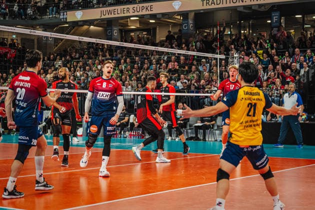 Volleyball Herren CEV Champions League 2026 SVG Lüneburg vs. Asseco Resovia Rzeszow 27.01.2026 Die Mannschaft der SVG Lüneburg jubelt