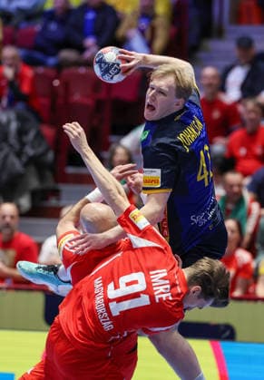 Sweden v Hungary - MenÂ s EHF EURO 2026 MALMO, SWEDEN - JANUARY 27: Eric Johansson of Sweden in action during the Men s EHF Euro 2026 match between Sweden adn Hungary at Malmo Arena on January 27, 2026 in Malmo, Sweden.  SanjinxStrukic PIXSELL