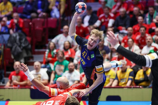 Sweden v Hungary - MenÂ s EHF EURO 2026 MALMO, SWEDEN - JANUARY 27: Eric Johansson of Sweden in action during the Men s EHF Euro 2026 match between Sweden adn Hungary at Malmo Arena on January 27, 2026 in Malmo, Sweden.  SanjinxStrukic PIXSELL