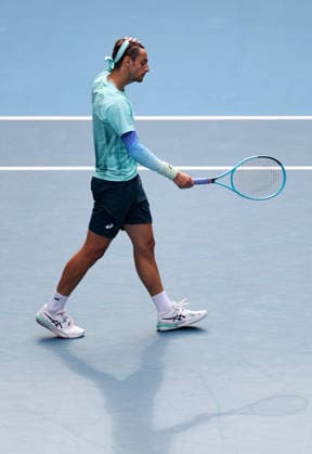 Lorenzo Musetti after retiring injured in his quarter final match Australian Open tennis tournament, Day Eleven, Melbourne Park, Australia - 28 Jan 2026Melbourne Melbourne Park Victoria (VIC) Australia  Copyright: xEllaxLing Shutterstockx 16403681cx