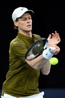 TENNIS AUSTRALIAN OPEN, Jannik Sinner of Italy during his men™s Quarterfinal against Ben Shelton of the USA on day 11 of the 2026 Australian Open tennis tournament at Melbourne Park in Melbourne, Wednesday, January 28, 2026. ( NO ARCHIVING MELBOURNE VICTORIA AUSTRALIA  Copyright: xJOELxCARRETTx 20260128194610224239