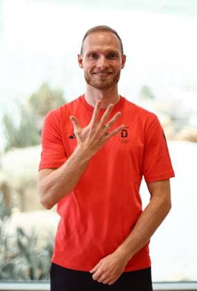 Verabschiedung der Olympiateilnehmer 2026 27.01.2026, Erfurt, egapark, Danakil, Verabschiedung der Thueringer Wintersportler, die an den Olympischen Winterspielen 2026 in Mailand und Cortina teilnehmen im Bild: Patrick Beckert (Eisschnelllauf, ESC Erfurt) nimmt zum 5.Mal an den Olympischen Spielen teil *** Farewell to the 2026 Olympic participants 27 01 2026, Erfurt, egapark, Danakil, Farewell to the Thuringian winter athletes participating in the 2026 Winter Olympics in Milan and Cortina in the picture Patrick Beckert speed skating, ESC Erfurt takes part in the Olympic Games for the 5th time