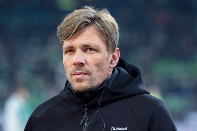Geschaeftsfuehrer Profifussball Clemens Fritz (Werder Bremen) schaut enttaeuscht, Bundesliga, SV Werder Bremen v TSG Hoffenheim, Weserstadion am 27. January 2026 in Bremen, Deutschland. (Foto von Marco Steinbrenner DeFodi Images) Geschaeftsfuehrer Profifussball Sport Clemens Fritz (Werder Bremen) looks dejected, Bundesliga, SV Werder Bremen v TSG Hoffenheim, Weserstadion, January 27, 2026 in Bremen, Germany. (Photo by Marco Steinbrenner DeFodi Images) DFL regulations prohibit any use of photographs as image sequences and or quasi-video. -