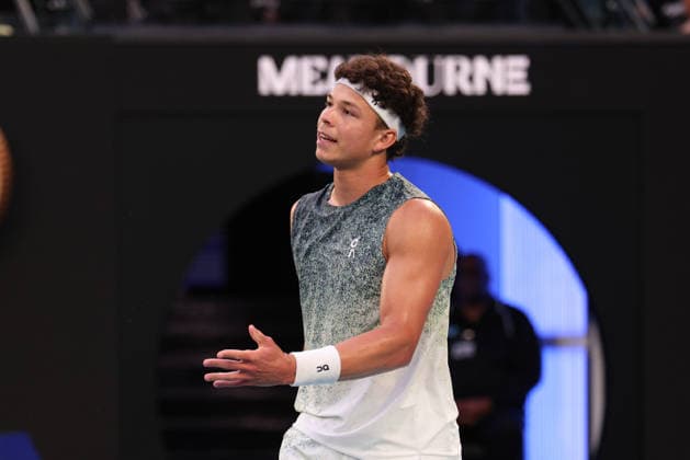 Ben Shelton reagiert veraergert,Aerger,enttaeuscht, Enttaeuschung,Emotion, Australian Open 2026 Melbourne Park, Melbourne, Victoria, Australia.. Copyright: xJuergenxHasenkopfx