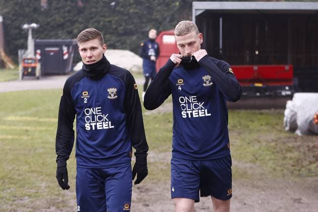 DEVENTER , 28-01-2026 , Stadium De Adelaarshorst , season 2025 2026 , UEFA Europa League League phase . Training before the Europa League match between Go Ahead Eagles and SC Braga, Picture shows GA Eagles player Alfons Sampsted GA Eagles player Joris Kramer Training before Go Ahead Eagles - Braga  x201132241x Copyright: