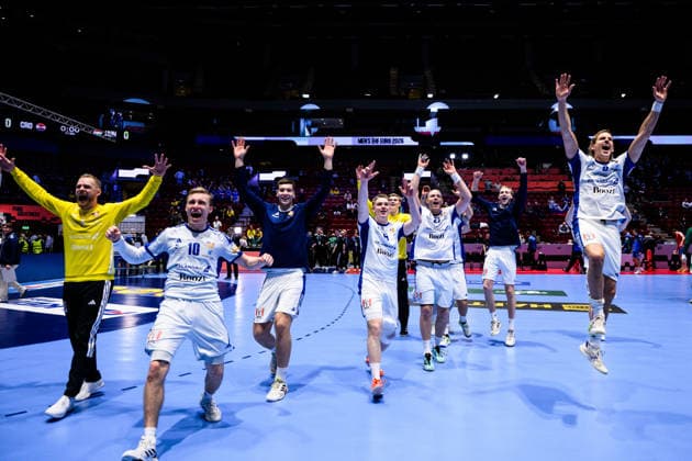260128 Players of Iceland celebrates after the EHF European Handball Championship main round match between Slovenia and Iceland on January 28, 2026 in Malmö. Photo: Petter Arvidson BILDBYRAN kod PA PA1143 handball handboll handball handbolls-em 2026 slovenien slovenia island ehf european handball championship iceland bbeng jubel celebrates Copyright: PETTERxARVIDSON BB260128PA023