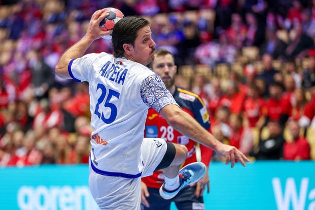 28.01.2026, Handball, Men s EHF EURO 2026, Spanien - Portugal, Jyske Bank Boxen in Herning, Dänemark, Main Round: Antonio Antunes Baeta Rodrigues Areia (Portugal 25) Dänemark