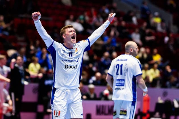 260128 Ymir Gislason of Iceland celebrates during the EHF European Handball Championship main round match between Slovenia and Iceland on January 28, 2026 in Malmö. Photo: Petter Arvidson BILDBYRAN kod PA PA1143 handball handboll handball handbolls-em 2026 slovenien slovenia island ehf european handball championship iceland bbeng jubel celebrates Copyright: PETTERxARVIDSON BB260128PA025