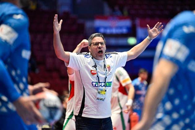 Hungary s head coach JosÃ Rodriguez during the 2026 EHF European Men s Handball Championship (the EHF Euro 2026) main round match between Croatia and Hungary at Malmö Arena, in Malmö, Sweden, on January 28, 2026. MALMÖ SWEDEN x50090x