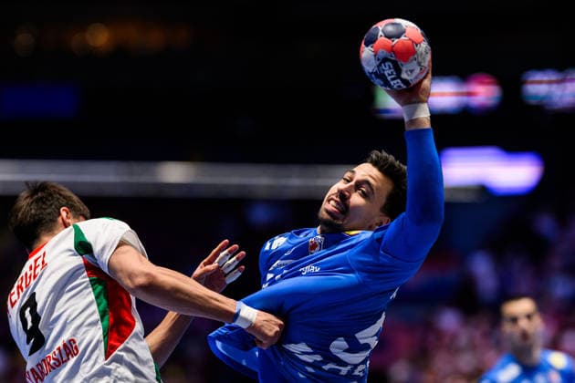 260128 Andrej Pergel of Hungary and Ivan Martinovic of Croatia during the EHF European Handball Championship main round match between Croatia and Hungary on January 28, 2026 in Malmö. Photo: Petter Arvidson BILDBYRAN kod PA PA1144 handball handboll handball handbolls-em 2026 croatia hungary kroatien ungern ehf european handball championship bbeng grappa33 Copyright: PETTERxARVIDSON BB260128PA051