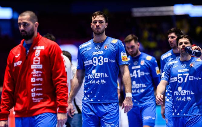 260128 Veron Nacinovic of Croatia looks dejected during the EHF European Handball Championship main round match between Croatia and Hungary on January 28, 2026 in Malmö. Photo: Petter Arvidson BILDBYRAN kod PA PA1144 handball handboll handball handbolls-em 2026 croatia hungary kroatien ungern ehf european handball championship bbeng grappa33depp Copyright: PETTERxARVIDSON BB260128PA060