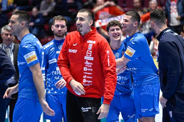 Croatia s team celebrate after winning against Hungary, 27-25, during the 2026 EHF European Men s Handball Championship (the EHF Euro 2026) main round match between Croatia and Hungary at Malmö Arena, in Malmö, Sweden, on January 28, 2026. MALMÖ SWEDEN x50090x