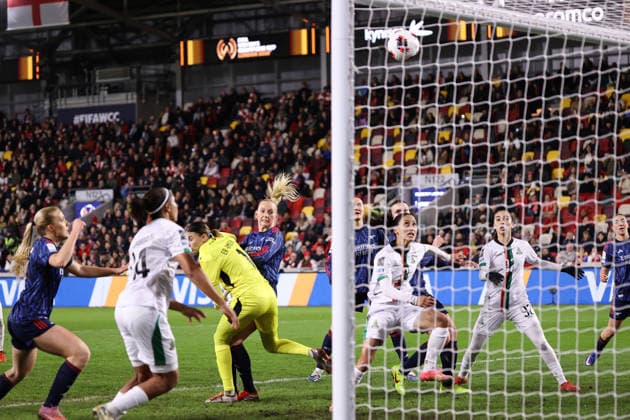 Arsenal v ASFAR Women 28 January 2026, London - FIFA Womens Champions Cup - Semi Final - Arsenal v ASFAR - Stina Blackstenius of Arsenal scores their first goal - Photo: Jacques Feeney Offside. London UK Copyright: xJacquesxFeeneyx xOffsidexOffside