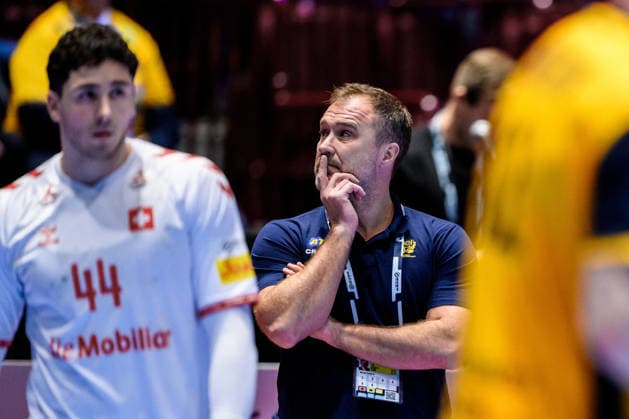260128 Head coach Michael Apelgren of Sweden during the EHF European Handball Championship main round match between Switzerland and Sweden on January 28, 2026 in Malmö. Photo: Petter Arvidson BILDBYRAN kod PA PA1145 handball handboll handball handbolls-em 2026 schweiz sverige sweden ehf european handball championship switzerland bbeng Copyright: PETTERxARVIDSON BB260128PA147