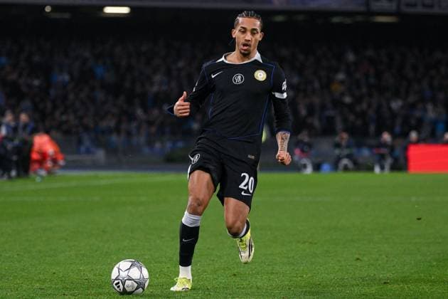 Joao Pedro of Chelsea Football Club runs with the ball Napoli v Chelsea, UEFA Champions League, Group Stage, Football, Diego Armando Maradona Stadium, Naples, Italy - 28 Jan 2026Naples Diego Armando Maradona Stadium Italy EDITORIAL USE ONLY No use with unauthorised audio, video, data, fixture lists, club league logos or live services. Online in-match use limited to 120 images, no video emulation. No use in betting, games or single club league player publications. Copyright: xGiuseppexFama Shutterstockx 16429500al