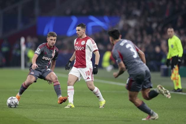 AMSTERDAM , 28-01-2026 , JohanCruijff ArenA , season 2025 2026 , UEFA Champions League football , League phase Matchday 8 , match between Ajax and Olympiacos , picture shows Ajax player Oscar Gloukh Ajax - Olympiacos  x201144403x Copyright: