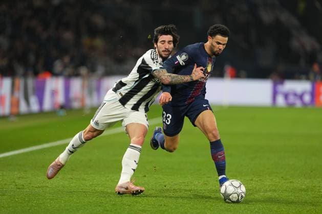 Warren Zaire Emery of PSG holds off Sandro Tonali of Newcastle Paris Saint-Germain v Newcastle United, UEFA Champions League, Group Stage, Football, Parc des Princes, Paris, France - 28 Jan 2026Paris Parc des Princes France EDITORIAL USE ONLY No use with unauthorised audio, video, data, fixture lists, club league logos or live services. Online in-match use limited to 120 images, no video emulation. No use in betting, games or single club league player publications. Copyright: xDavexWinter Shutterstockx 16429499an