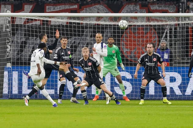 Im Strafraum von Eintracht Frankfurt , Deutschland, Fussball, UEFA Champions League, 8. Spieltag, 2025 2026, Eintracht Frankfurt vs. Tottenham Hotspur, 28.01.2026, Frankfurt am Main Deutsche-Bank-Park Deutschland Copyright: xGrantxHubbsx