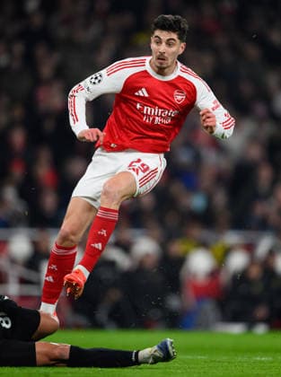 28 January 2026 - Arsenal v Kairat Almaty - Champions League - Emirates Stadium Arsenal v Kairat Almaty - Champions League - Emirates Stadium. Kai Havertz shoots and scores in the first half. Picture : Mark Pain LONDON England  Copyright: xMarkxPainx