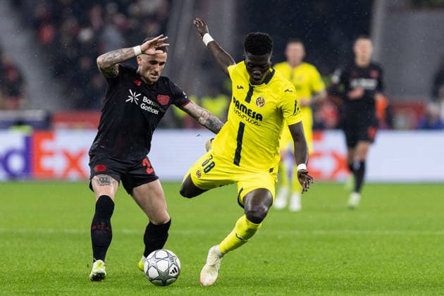 UEFA Champions League: Bayer 04 Leverkusen - Villarreal FC; 28.01.2026 Aleix García (Bayer 04 Leverkusen, 24), Diatta Alassane (Villarreal FC, 38) UEFA Champions League: Bayer 04 Leverkusen - Villarreal FC; BayArena, Leverkusen; 28.01.2026 Copyright: xBEAUTIFULxSPORTS Buriakovx