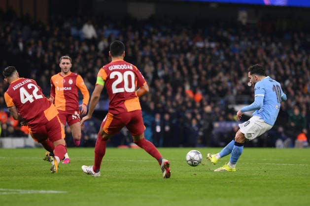 Manchester City v Galatasaray 28 January 2026 Manchester, UEFA Champions League football - Manchester City v Galatasaray - Rayan Cherki of Manchester City scoring the second goal for his team - Photo by Gary Oakes. Manchester UK Copyright: xGaryxOakleyxOffside