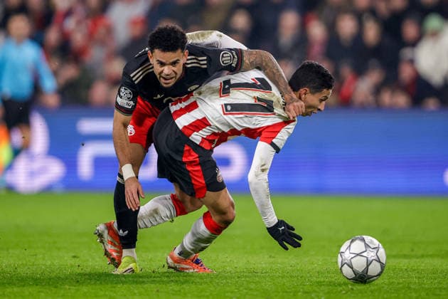 2026-01-28 PSV Eindhoven v FC Bayern Munich - UEFA Champions League 2025 26 League Phase MD8 EINDHOVEN, NETHERLANDS - JANUARY 28: Luiz Diaz of FC Bayern Munich, Mauro Junior of PSV Eindhoven during the UEFA Champions League 2025 26 League Phase MD8 match between PSV Eindhoven and FC Bayern Munich at Philips Stadion on January 28, 2026 in Eindhoven, Netherlands. Eindhoven Philips Stadion Netherlands Content not available for redistribution in The Netherlands directly or indirectly through any third parties. Copyright: xBroerxvanxdenxBoomx