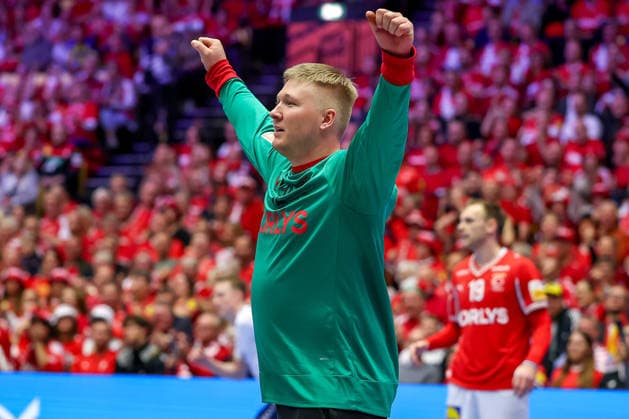 28.01.2026, Handball, Men s EHF EURO 2026, Dänemark - Norwegen, Jyske Bank Boxen in Herning, Dänemark, Main Round: Emil Nielsen (Denmark 12) jub elnd Dänemark