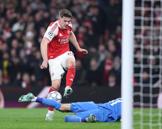 London, England, 28th January 2026. Viktor Gyokeres of Arsenal sees a shot saved by Temirlan Anarbekov of FC Kairat Almaty during the Arsenal vs Kairat Almaty UEFA Champions League match at the Emirates Stadium, London. Picture credit should read: David Klein Sportimage EDITORIAL USE ONLY. No use with unauthorised audio, video, data, fixture lists, club league logos or live services. Online in-match use limited to 120 images, no video emulation. No use in betting, games or single club league player publications. SPI_039_DK_Arsenal_Alamty SPI-4488-0040