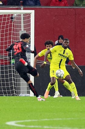 28.01.2026, xrekx, Fussball UEFA Champions League, Bayer 04 Leverkusen - FC Villareal v.l. Torschuss zum 2:0 durch Malik Tillman (Bayer 04 Leverkusen) (DFL DFB REGULATIONS PROHIBIT ANY USE OF PHOTOGRAPHS as IMAGE SEQUENCES and or QUASI-VIDEO) Leverkusen