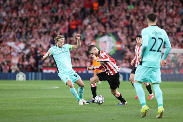 Athletic Club Bilbao vs Sporting CP 2025-26 UEFA Champions League, Bilbao, Spain, 28 January 2026. Oihan Sancet (Athletic Club) and Morten Hjulmand (Sporting Portugal) battle for the ball, Credit:Juan Lazkano Photobilbao Avalon Bilbao, Basque Country, Spain  Copyright: xJuanxLazkanoxPhotobilbaox xAvalonx 1070078488