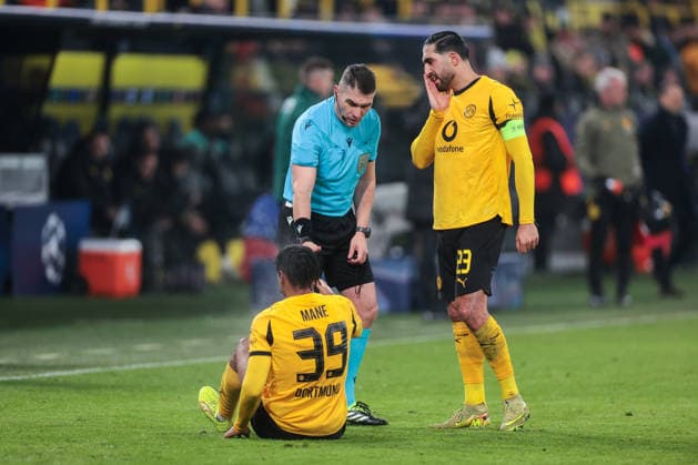 28.01.2026, UEFA Champions League, 8. Spieltag, Borussia Dortmund - Inter Mailand, v. l. Filippo Mane (Borussia Dortmund), Schiedsrichter Istvan Kovacs (ROU), Emre Can (Borussia Dortmund), Dortmund Signal Iduna Park NRW Deutschland xRHR-FOTO DEx Copyright: DennisxEwert RHR-FOTOx RHR-FOTO DE