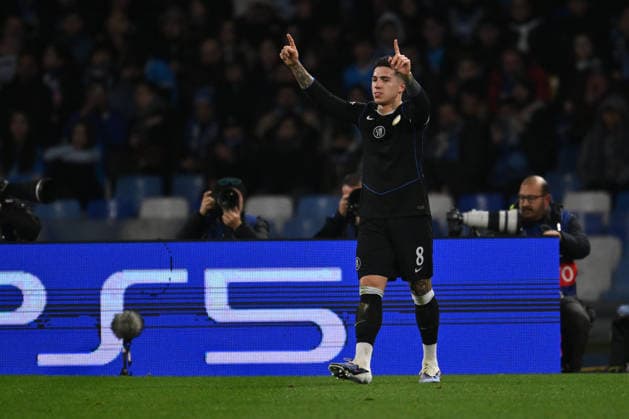 Enzo Fernandez of Chelsea F.C. celebrates after scoring the goal of 0-1 during the UEFA Champions League phase day 8 football match between S.S.C. Napoli and Chelsea F.C. at the Diego Armando Maradona Stadium on January 27, 2026 in Naples, Italy.  Copyright: xDomenicoxCippitelli IPAxSportx xipa-agency.netx xx IPA_70671959 IPA_Agency_IPA70671959
