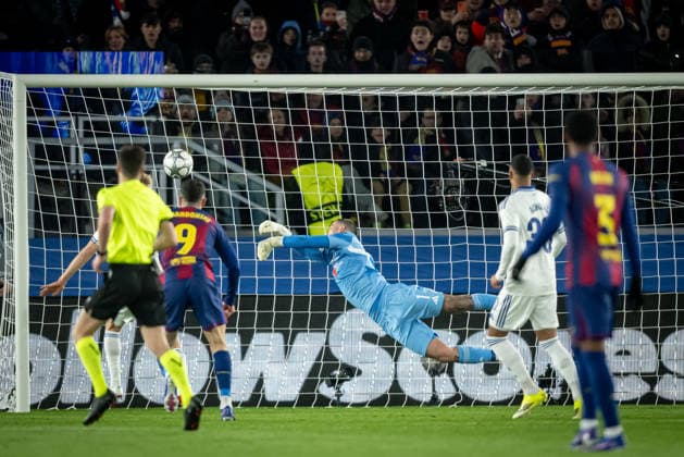 Goalkeeper Dominik Kotarski (FC Copenhagen) saves during a UEFA Champions League match between FC Barcelona, Barca and Copenhagen at Spotify Camp Nou in Barcelona, , Spain, on January 28 2026. Photo by Felipe Mondino Copyright: x@FELIPExMONDINOx