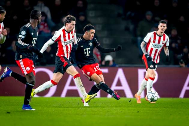 PSV Eindhoven midfielder Paul Wanner, SC Bayern Munchen midfielder Jamal Musiala during the match PSV Eindhoven vs FC Bayern Munchen at the Philips stadium for the Champions League - League phase - Matchday 8 season 2025-2026 in EINDHOVEN, Netherlands on 28 01 2026, (Photo by Marcel van Dorst EYE4IMAGES) -