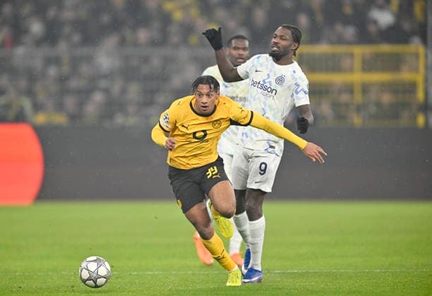 v.l. Filippo Mane (Borussia Dortmund), Marcus Thuram (Inter Mailand) Aktion, Zweikampf, Fussball Champions League, Borussia Dortmund - Inter Mailand, 8. Spieltag, am 28.01.2026 in Dortmund Deutschland. UEFA regulations prohibit any use of photographs as image sequences and or quasi-video Â
