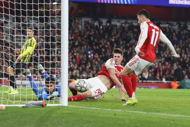Arsenal v Kairat 28th January 2026, London - UEFA Champions League Football, Group Stage - Arsenal v Kairat - Viktor Gyokeres of Arsenal slides in for the ball which is tapped in by Gabriel Martinelli for the 3rd Arsenal goal - Photo: Charlotte Wilson Offside. London UK Copyright: xCharlottexWilsonx xOffsidexOffside