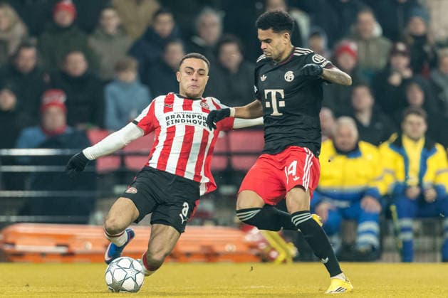 Sergino Dest (PSV Eindhoven) und Luis Diaz (FC Bayern München) battle for the ball during the UEFA Champions League 2025 26 League Phase MD8 match between PSV Eindhoven and FC Bayern München at PSV Stadion on January 28, 2026 in Eindhoven, Netherlands. -