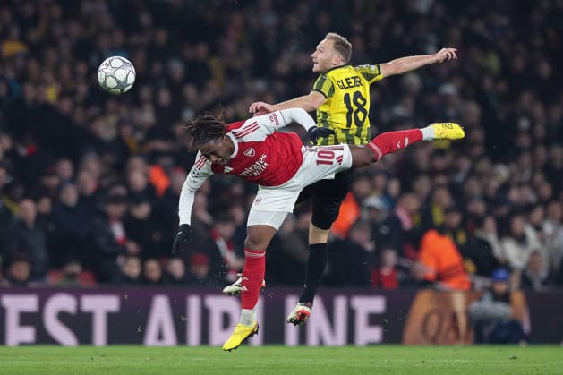 28th January 2026; Emirates Stadium, London, England; UEFA Champions League Football, Arsenal versus Kairat; Eberechi Eze of Arsenal and Azamat Tuyakbayev of FC Kairat Almaty compete for the ball  HenningxvonxJagow