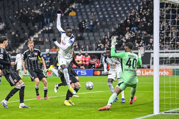 Randal Kolo Muani (Tottenham Hotspur) scores his team s first goal during the UEFA Champions League 2025 26 League Phase MD8 match between Eintracht Frankfurt and Tottenham Hotspur at Frankfurt Stadion on January 28, 2026 in Frankfurt am Main, Germany. (Photo by Harry Langer DeFodi Images) - *** Randal Kolo Muani Tottenham Hotspur scores his team s first goal during the UEFA Champions League 2025 26 League Phase MD8 match between Eintracht Frankfurt and Tottenham Hotspur at Frankfurt Stadion on January 28, 2026 in Frankfurt am Main, Germany Photo by Harry Langer DeFodi Images