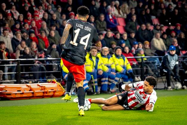 SC Bayern Munchen forwarder Luis Diaz, PSV Eindhoven midfielder Noah Fernandez during the match PSV Eindhoven vs FC Bayern Munchen at the Philips stadium for the Champions League - League phase - Matchday 8 season 2025-2026 in EINDHOVEN, Netherlands on 28 01 2026, (Photo by Marcel van Dorst EYE4IMAGES) -