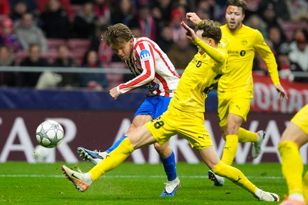 Atletico de Madrid s Pablo Barrios (l) and FK Bodo Glimt s Hakon Evjen during Champions League 2025 2026, Round 8 match. January 28 ,2026. (20260128347)